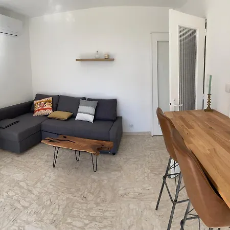 Apartment Terrasse Plein Sud - Chaleureux En Centre *