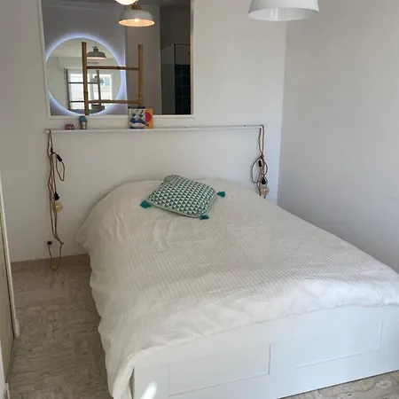 Centre Ville, Terrasse 20m2, Plancha Et Vue * Hyères